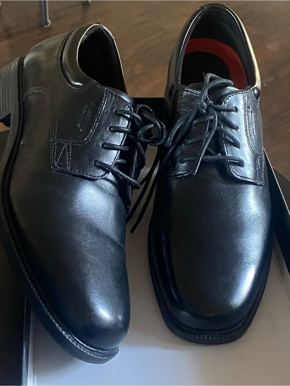 Rockport Black Leather Lace-Up Oxfords with Red Lining